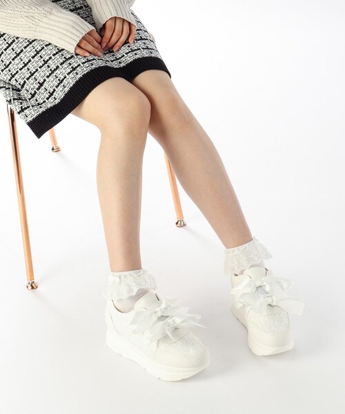 cs T&P(シーエスティーアンドピー)の「◆ダブルリボン厚底スニーカー(スニーカー・レディース・ホワイト系9/ブラック系8/ベージュ系8/ネイビー系6・S/M/L/LL)」の13枚目の写真