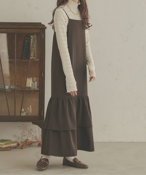 Ambre Neige（アンブルネージュ）の「ラッフルフリルキャミワンピース／【WEB/EC限定商品】（ワンピース・レディース・ブラック/ダークブラウン・FREE）」の9枚目の写真