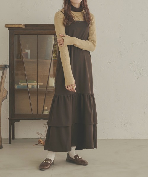 Ambre Neige（アンブルネージュ）の「ラッフルフリルキャミワンピース／【WEB/EC限定商品】（ワンピース・レディース・ブラック/ダークブラウン・FREE）」の14枚目の写真