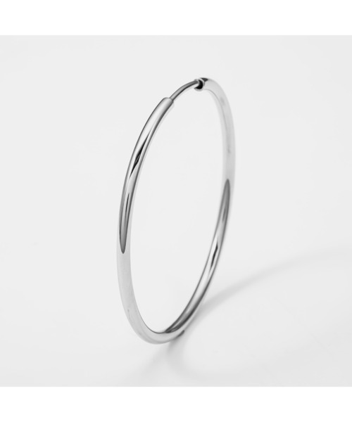 MARIA BLACK（マリアブラック）の「MARIA BLACK Senorita 35 Hoop  PAIR マリア ブラック セニョリータ 35 フープ ピアス ペア（ピアス（両耳用）・レディース・シルバー・35）」の2枚目の写真