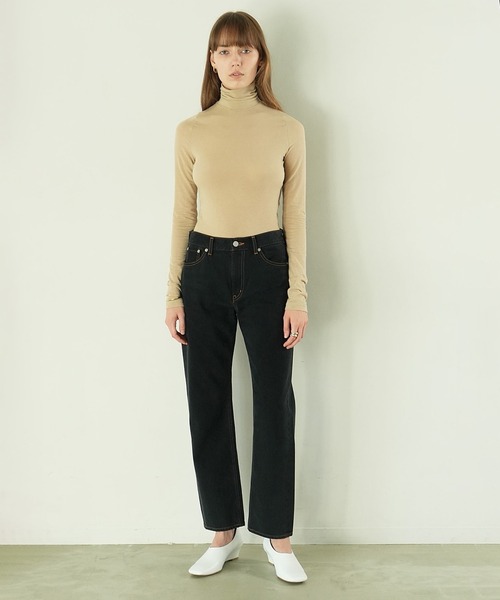 CLANE（クラネ）の「THUMB DENIM PANTS（デニムパンツ・レディース・ブルー/ブラック/ブルー系その他・2/0/1）」の6枚目の写真