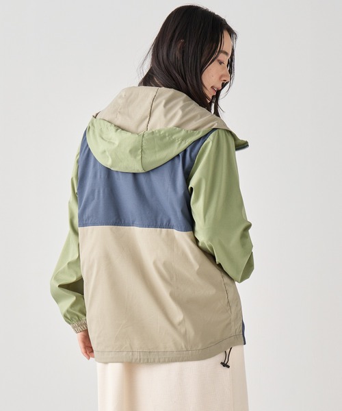 KRIFF MAYER Lady's Collection（クリフメイヤーレディースコレクション）の「さらさらエアーフードJK（ナイロンジャケット・レディース・チャコール/その他5/ネイビー/ベージュ/ライトグリーン/オレンジ/カラフル・MEDIUM/LARGE）」の15枚目の写真