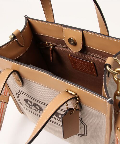 COACH（コーチ）の「フィールド トート 22（トートバッグ）」 - WEAR