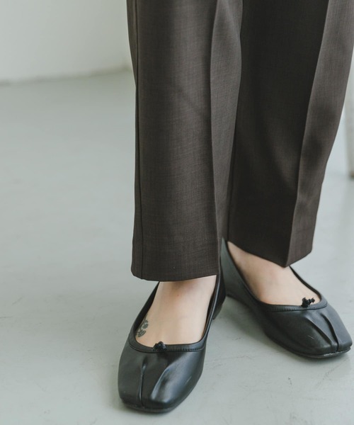 ITEMS URBANRESEARCH（アイテムズ アーバンリサーチ）の「リネンライクテーパードパンツ（スラックス・レディース・グリーン/ベージュ/ダークブラウン・FREE）」の21枚目の写真