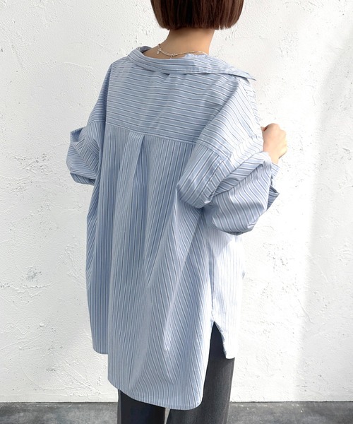 apres jour mignon(アプレジュールミニョン)の「カラーストライプシャツ【ZOZOTOWN限定アイテム】(シャツ/ブラウス・レディース・ネイビー/イエロー/ブルー・X-LARGE/フリー)」の4枚目の写真