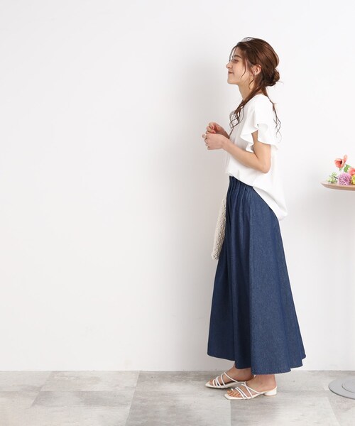 SHOO・LA・RUE（シューラルー）の「◆【ウエストゴムで楽ちん】デニムフレアスカート（デニムスカート・レディース・ネイビー/ブルー・00）」の10枚目の写真