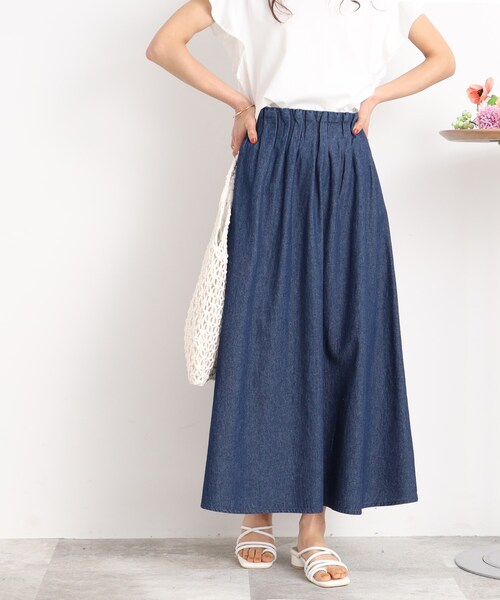 SHOO・LA・RUE（シューラルー）の「◆【ウエストゴムで楽ちん】デニムフレアスカート（デニムスカート・レディース・ネイビー/ブルー・00）」の12枚目の写真