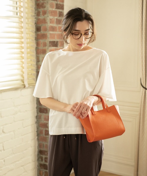 OPAQUE.CLIP(オペークドットクリップ)の「◆フレアスリーブカットソー【UV/接触冷感/洗濯機洗い可】(Tシャツ/カットソー・レディース・オフホワイト/ブラック/ブラウン系その他/ワインレッド・38/40/36/42)」の10枚目の写真