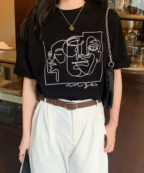 mebole(メボレ)の「アートプリントTシャツ(Tシャツ/カットソー・レディース・ホワイト/ブラック・FREE)」の2枚目の写真