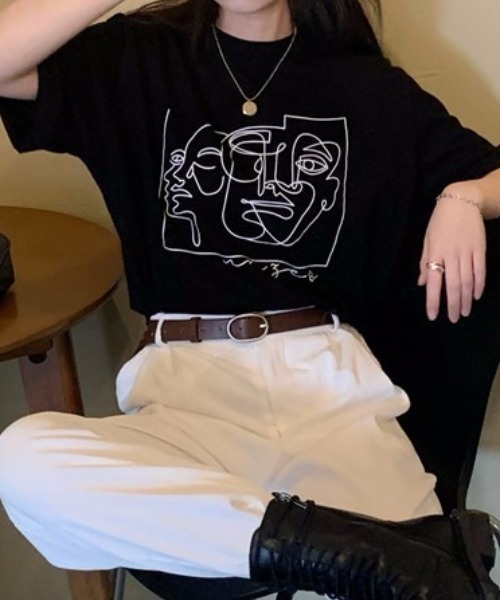 mebole(メボレ)の「アートプリントTシャツ(Tシャツ/カットソー・レディース・ホワイト/ブラック・FREE)」の15枚目の写真