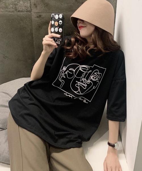 mebole(メボレ)の「アートプリントTシャツ(Tシャツ/カットソー・レディース・ホワイト/ブラック・FREE)」の12枚目の写真