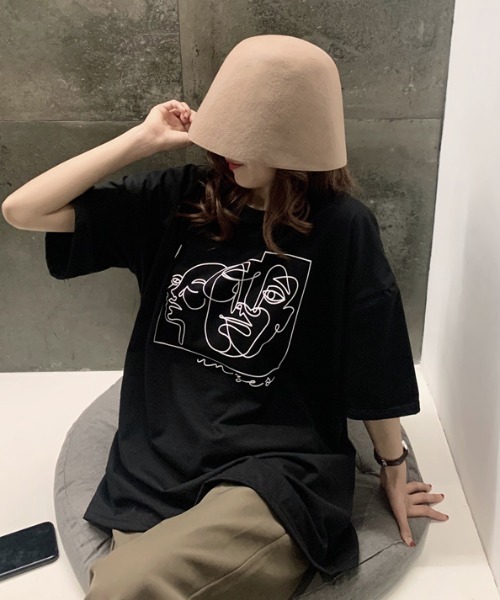 mebole(メボレ)の「アートプリントTシャツ(Tシャツ/カットソー・レディース・ホワイト/ブラック・FREE)」の20枚目の写真