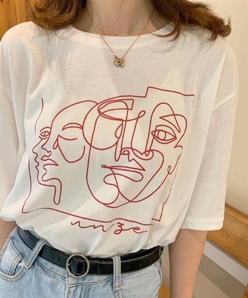 mebole(メボレ)の「アートプリントTシャツ(Tシャツ/カットソー・レディース・ホワイト/ブラック・FREE)」の3枚目の写真