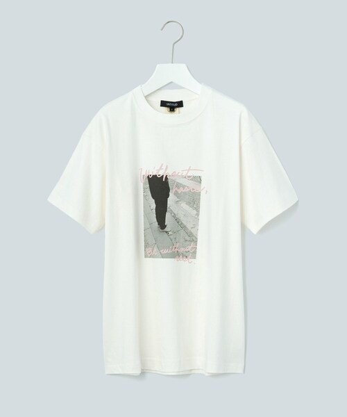 UNTITLED(アンタイトル)の「【WORLD for the World】モノクロフォト&カラーロゴTシャツ(Tシャツ/カットソー・レディース・アイボリー/ブラック・04/00/02)」の1枚目の写真