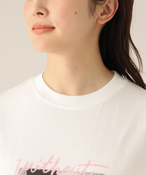 UNTITLED(アンタイトル)の「【WORLD for the World】モノクロフォト&カラーロゴTシャツ(Tシャツ/カットソー・レディース・アイボリー/ブラック・04/00/02)」の7枚目の写真