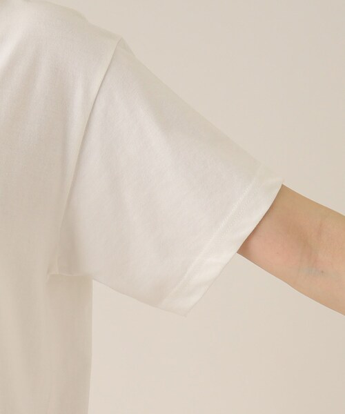 UNTITLED(アンタイトル)の「【WORLD for the World】モノクロフォト&カラーロゴTシャツ(Tシャツ/カットソー・レディース・アイボリー/ブラック・04/00/02)」の8枚目の写真
