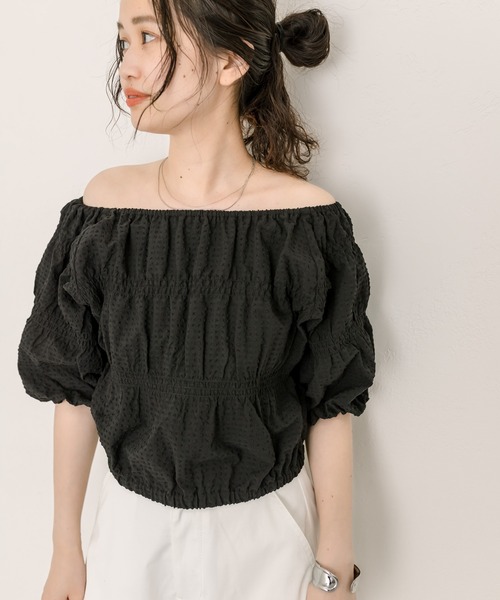 mystic（ミスティック）の「エンボスオフショルブラウス（シャツ/ブラウス・レディース・オフホワイト/ブラック/イエロー・FREE）」の15枚目の写真