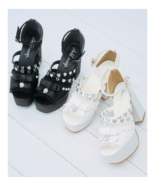 Ank Rouge（アンクルージュ）の「ハートきらきらサンダル（サンダル・レディース・ホワイト/ブラック・LL/L/M/S）」の4枚目の写真
