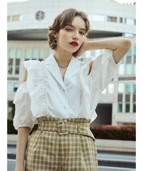 jouetie(ジュエティ)の「オフショルフリルブラウス(シャツ/ブラウス・レディース・ブラック/オフホワイト/イエロー・MEDIUM)」の17枚目の写真