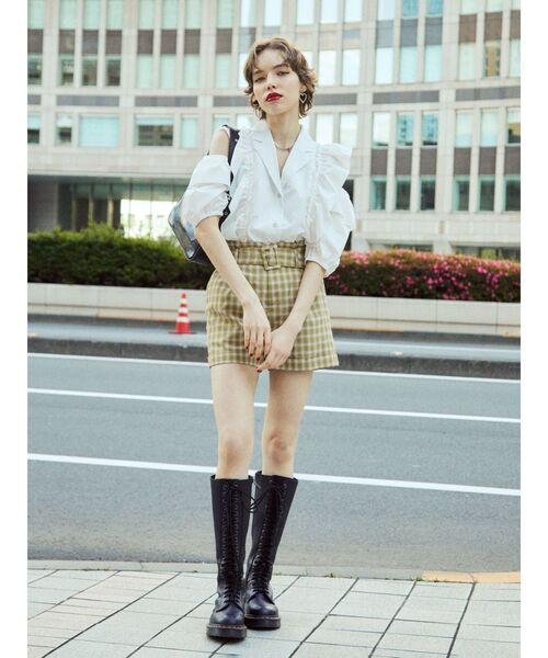 jouetie(ジュエティ)の「オフショルフリルブラウス(シャツ/ブラウス・レディース・ブラック/オフホワイト/イエロー・MEDIUM)」の11枚目の写真