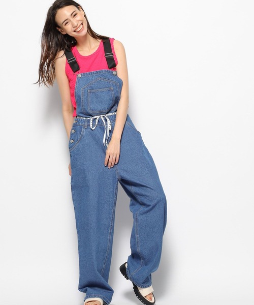 FOREVER 21（フォーエバー トゥエンティーワン）の「デニムオーバーオール（サロペット/オーバーオール・レディース・ブルー/ライトブルー・SMALL/MEDIUM）」の19枚目の写真