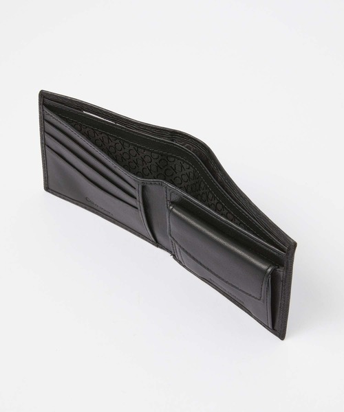 Calvin Klein(カルバン・クライン)の「Calvin Klein BILLFOLD RIVER PRINT WITH COIN POCKET カルバンクライン 型押し 2つ折り財布(財布・メンズ・ブラック・FREE)」の7枚目の写真