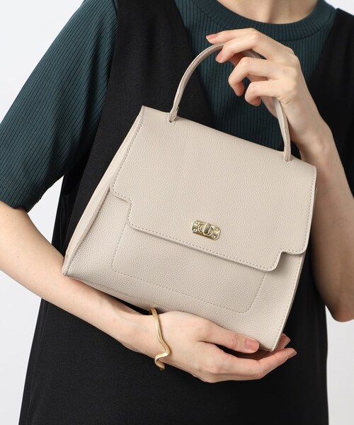 grove（グローブ）の「◆フラップハンドルアソートショルダー（ショルダーバッグ・レディース・レッド系1/チャコールグレー/ライトグレー/ブラック系1/ダークグレー/グレー系その他2・00）」の4枚目の写真