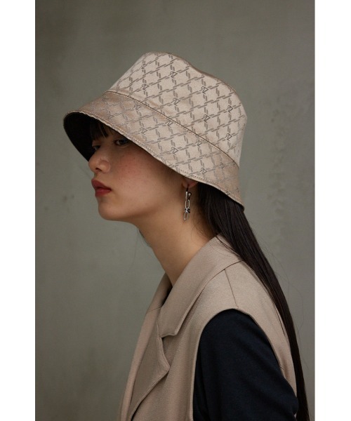 IVY PARK モノグラムバケットハット リバーシブル IVY PARK モノグラムバケットハット リバーシブル