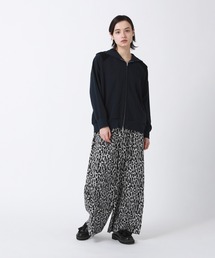 ZUCCaアブストラクトアートプリント/ワンピース ZUCCa（ズッカ）の「アブストラクトアートプリント/ワンピース