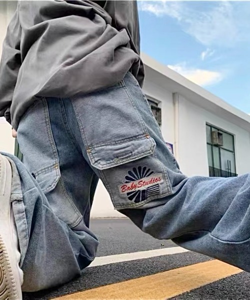 セール】刺しゅうロゴポケットデニムパンツ（デニムパンツ