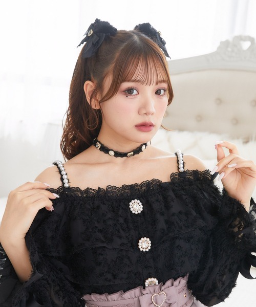 ROJITA（ロジータ）の「ハートチャーム付き２WAYビジュチョーカー（チョーカー・レディース・ブラック/ホワイト・FREE）」の4枚目の写真