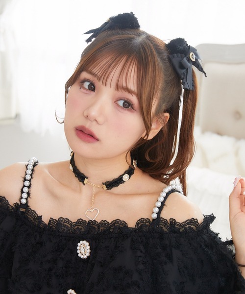 ROJITA（ロジータ）の「ハートチャーム付き２WAYビジュチョーカー（チョーカー・レディース・ブラック/ホワイト・FREE）」の11枚目の写真