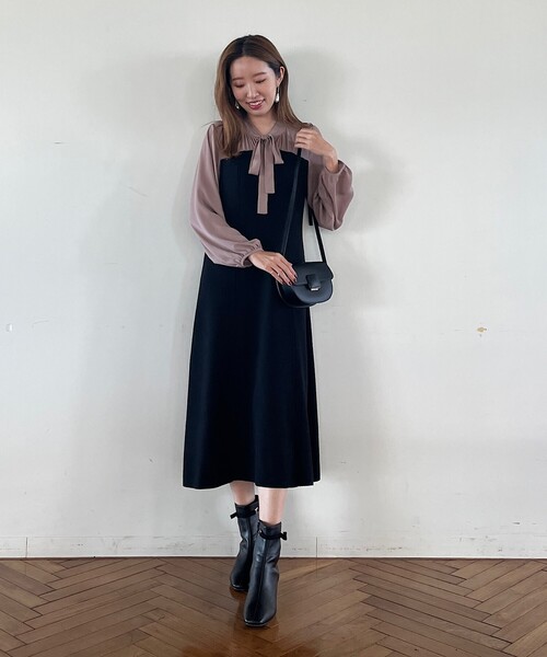 couture brooch（クチュールブローチ）の「◆【オフィスコーデにも】ボウタイドッキングニットワンピース（ワンピース・レディース・ブラック/ブラウン系その他・38/40/42/36）」の3枚目の写真