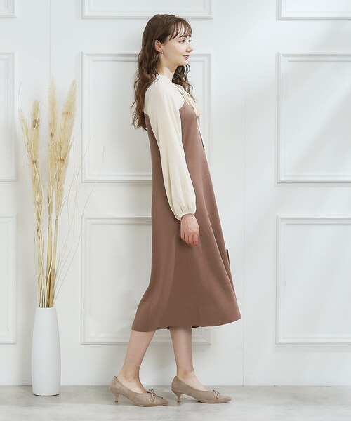 couture brooch（クチュールブローチ）の「◆【オフィスコーデにも】ボウタイドッキングニットワンピース（ワンピース・レディース・ブラック/ブラウン系その他・38/40/42/36）」の7枚目の写真