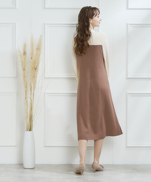 couture brooch（クチュールブローチ）の「◆【オフィスコーデにも】ボウタイドッキングニットワンピース（ワンピース・レディース・ブラック/ブラウン系その他・38/40/42/36）」の8枚目の写真