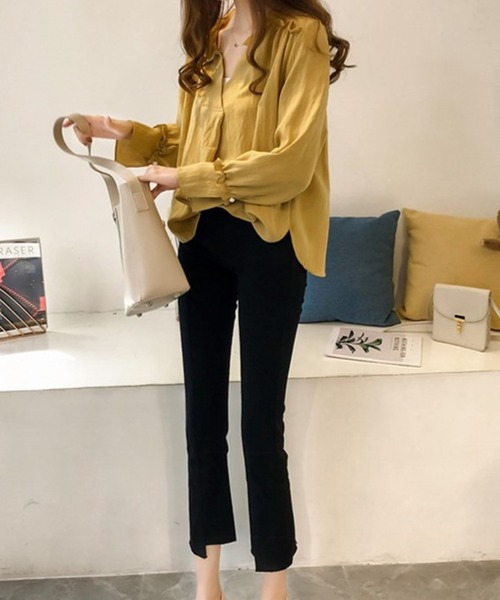 Silly（シリー）の「【春から秋までながく使える◎】フリルネックブラウス（シャツ/ブラウス・レディース・イエロー/ブルー/アイボリー・MEDIUM/LARGE）」の6枚目の写真