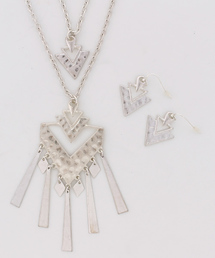 FREE'S MART | チャーム付ネックレス／ピアスセット(ネックレス)