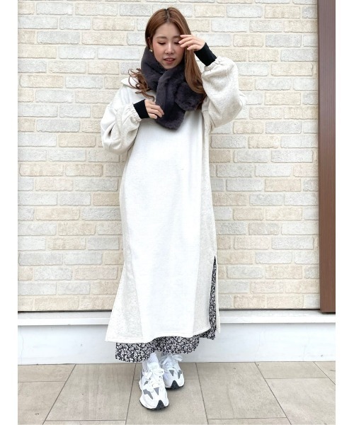 Right-on（ライトオン）の「フェイクファーティペット（マフラー・レディース・グレー/ベージュ・ONE SIZE）」の17枚目の写真