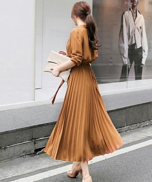 COCOMOMO（ココモモ）の「【8色×2サイズ展開】きれいめ プリーツ