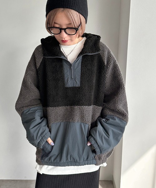 apres jour mignon(アプレジュールミニョン)の「ボアナイロンアノラック【ZOZOTOWN限定アイテム】(パーカー・レディース・ベージュ/ブラック系その他・フリー/X-LARGE)」の5枚目の写真
