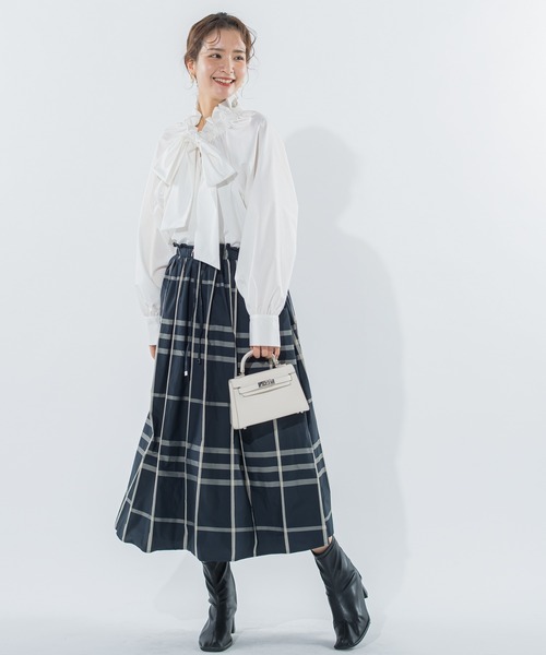 VICKY（ビッキー）の「【大人気！定番アイテム】ボウタイブラウス《手洗い可能》（シャツ/ブラウス・レディース・ホワイト/ブラック/ベージュ系その他・M）」の9枚目の写真