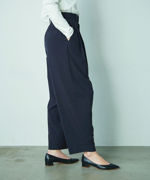 N.O.R.C(ノーク)の「ウォッシャブル2タックパンツ(その他パンツ・レディース・ネイビー/チャコール/カーキ・S/M)」の11枚目の写真