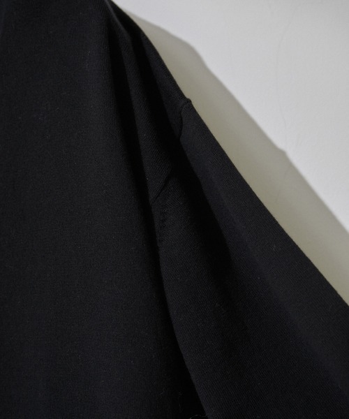 SALON adam et rope'(サロン アダム エ ロペ)の「UVケアメタルボタンカーディガン【洗える】(カーディガン/ボレロ・レディース・ホワイト/ブラック/ベージュ系その他・FREE)」の9枚目の写真