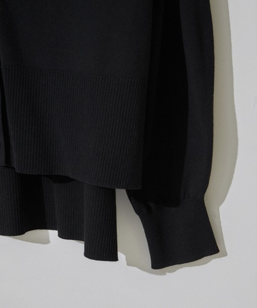 SALON adam et rope'(サロン アダム エ ロペ)の「UVケアメタルボタンカーディガン【洗える】(カーディガン/ボレロ・レディース・ホワイト/ブラック/ベージュ系その他・FREE)」の6枚目の写真