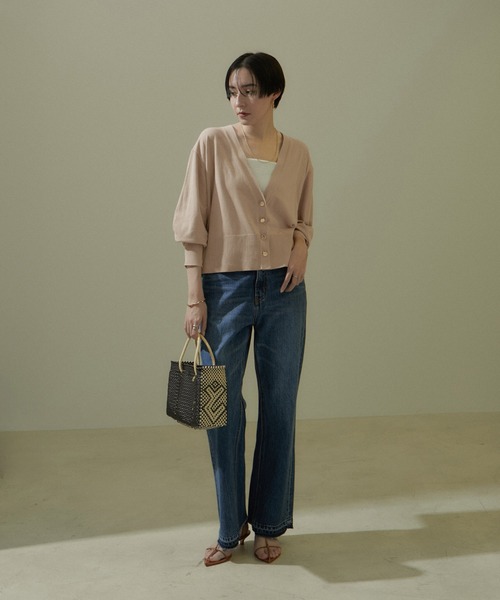 SALON adam et rope'(サロン アダム エ ロペ)の「UVケアメタルボタンカーディガン【洗える】(カーディガン/ボレロ・レディース・ホワイト/ブラック/ベージュ系その他・FREE)」の21枚目の写真