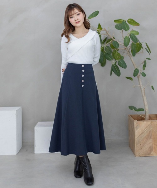 clear（クリア）の「マルチビジューフレアロングスカート[オフィスカジュアル 着回し抜群 大人]≪再入荷≫（スカート・レディース・ピンク/ネイビー・S/M）」の13枚目の写真