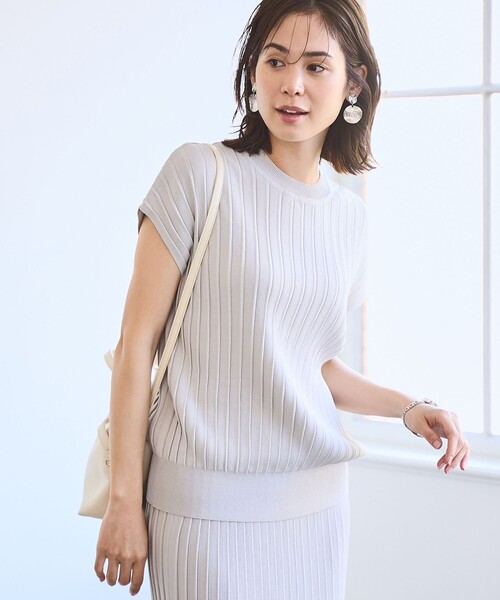 coen(コーエン)の「【RONEL】タックプリーツフレンチスリーブニット(セットアップ対応可能)(ニット/セーター・レディース・オフホワイト/ブラック/ライトブルー/ライトグレー・FREE)」の6枚目の写真