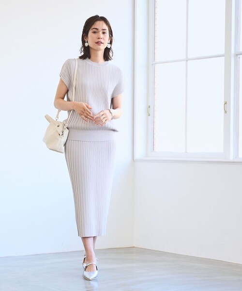 coen(コーエン)の「【RONEL】タックプリーツフレンチスリーブニット(セットアップ対応可能)(ニット/セーター・レディース・オフホワイト/ブラック/ライトブルー/ライトグレー・FREE)」の9枚目の写真
