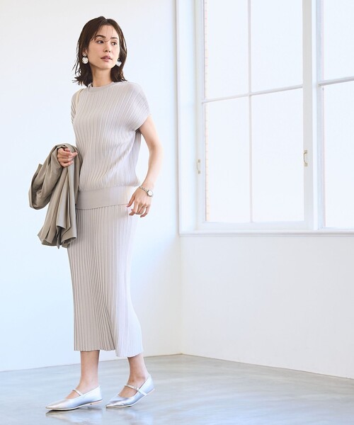 coen(コーエン)の「【RONEL】タックプリーツフレンチスリーブニット(セットアップ対応可能)(ニット/セーター・レディース・オフホワイト/ブラック/ライトブルー/ライトグレー・FREE)」の13枚目の写真