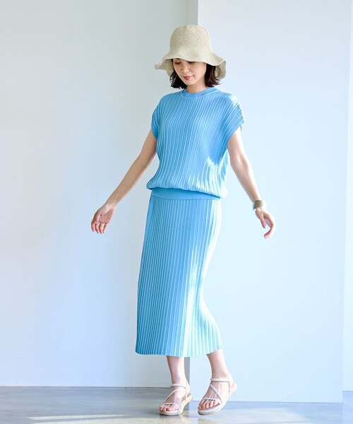 coen(コーエン)の「【RONEL】タックプリーツフレンチスリーブニット(セットアップ対応可能)(ニット/セーター・レディース・オフホワイト/ブラック/ライトブルー/ライトグレー・FREE)」の20枚目の写真